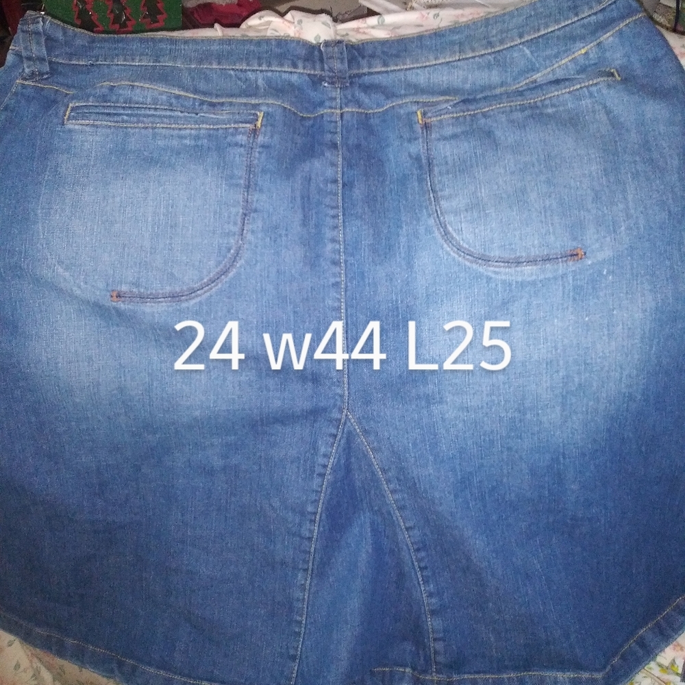 24 Maurices w44 L25 Denim Jean Mini Skirt - Picture 2 of 3